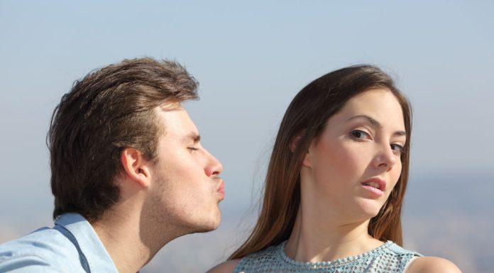 De ce suntem atât de anxioși la începutul unei noi relații?