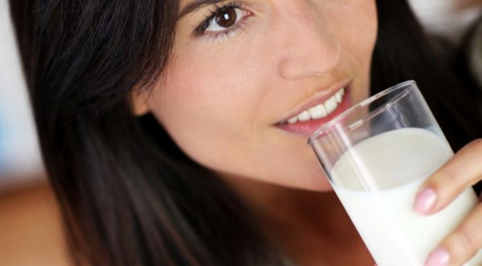 Ce se întâmplă dacă bei lapte stricat?