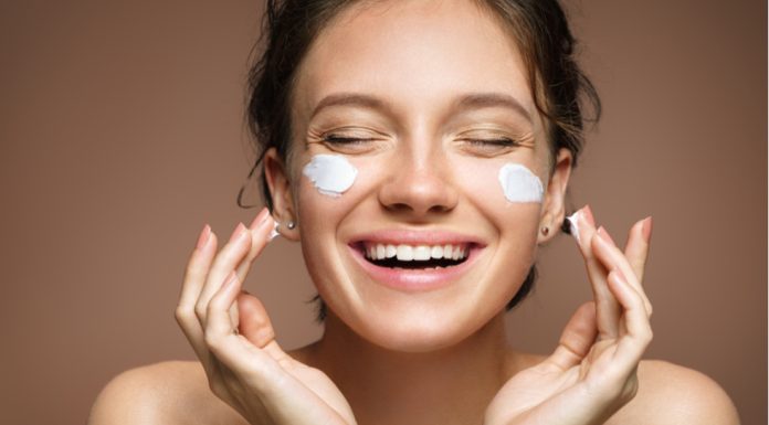 Cele mai bune produse de îngrijire a pielii anti-îmbătrânire