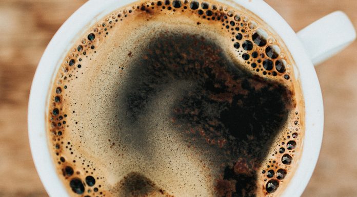 Cum să faci o cafea grozavă în timp ce călătorești