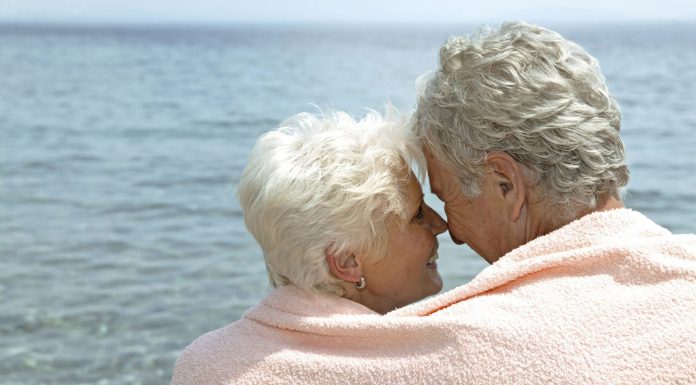 Moduri în care seniorii pot reveni la o viață sexuală grozavă