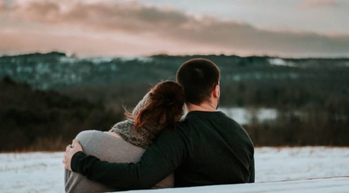 Insecuritatea îți sabotează relația? Iată cum să spui