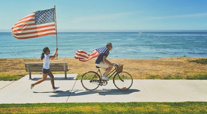 Lucruri de știut despre călătoriile singure în SUA