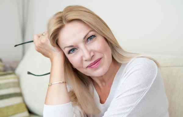 Cel mai bun machiaj de primăvară pentru femeile mature