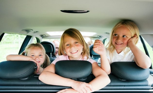 Moduri de a călători responsabil cu copiii