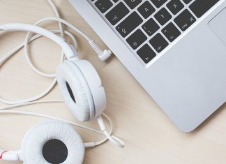 Playlist pentru o zi de munca – Muzica care iti creste productivitatea la munca