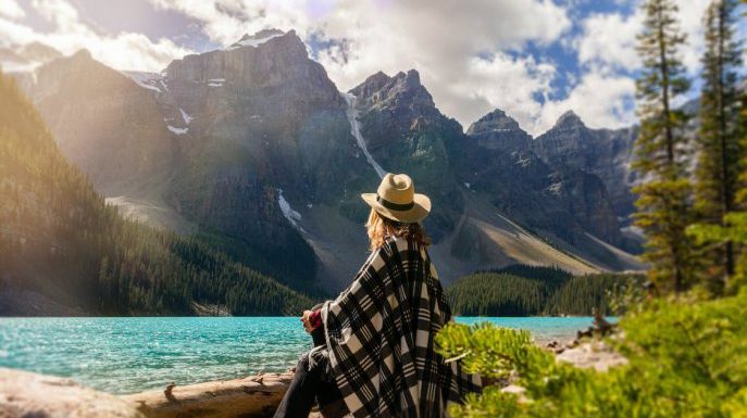 Sfaturi pentru femeile în vârstă care călătoresc singure