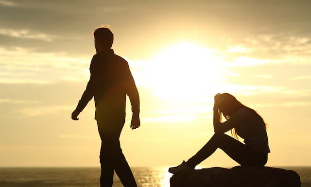 Semne că ești gata să părăsești relația ta abuzivă